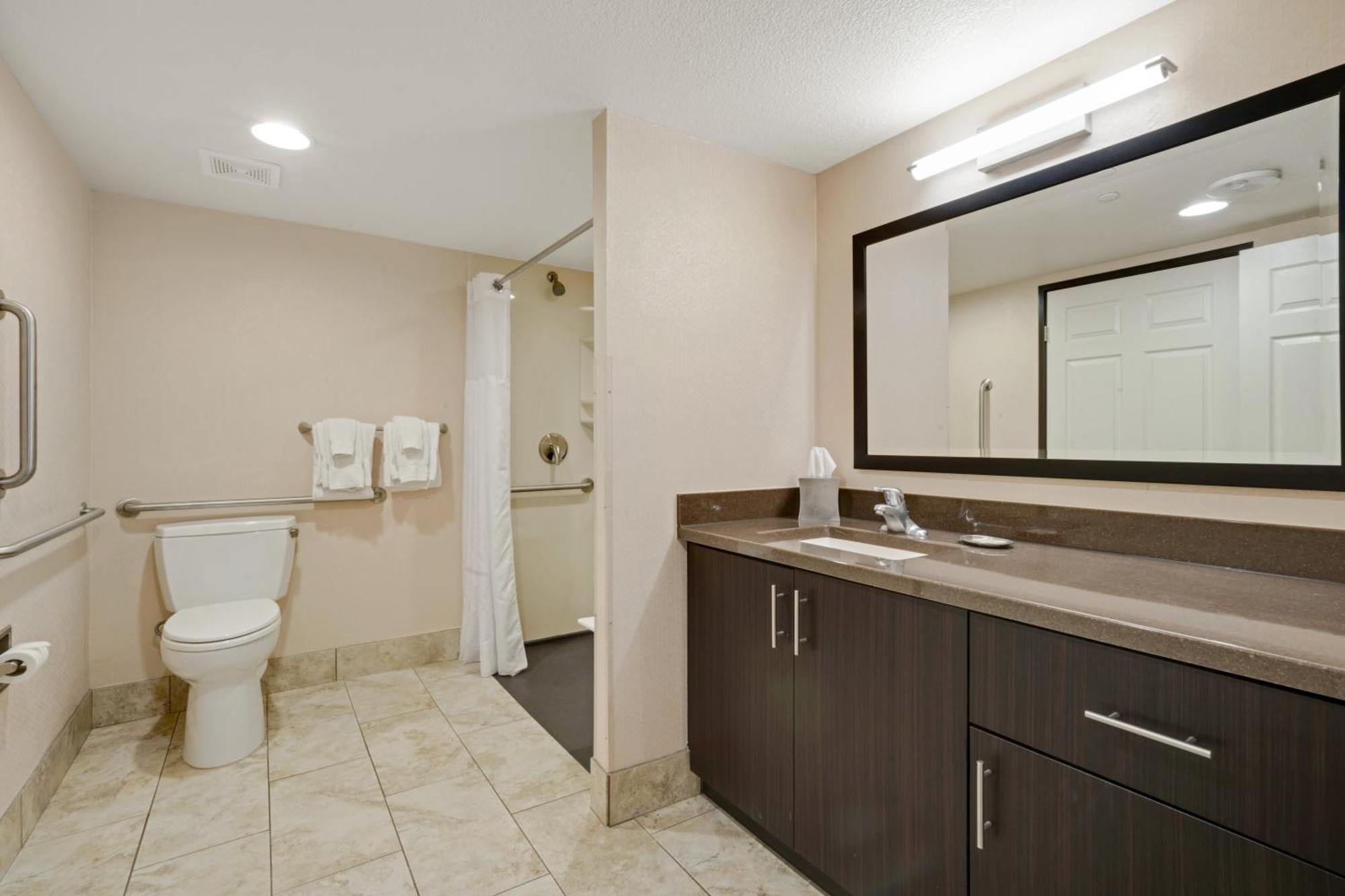 The Carriage House Hotel Las Vegas Exterior photo