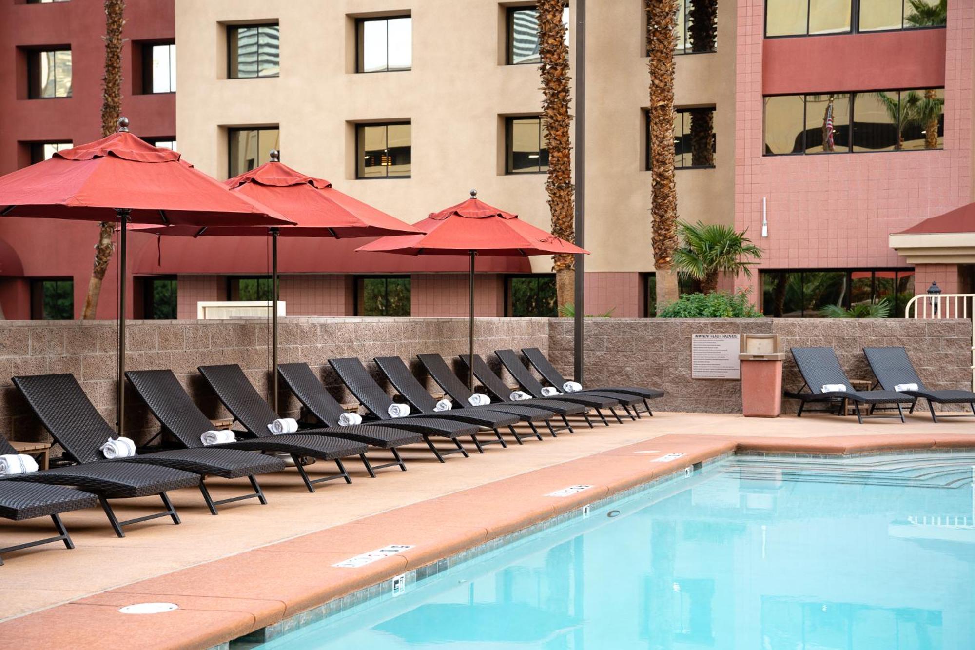 The Carriage House Hotel Las Vegas Exterior photo