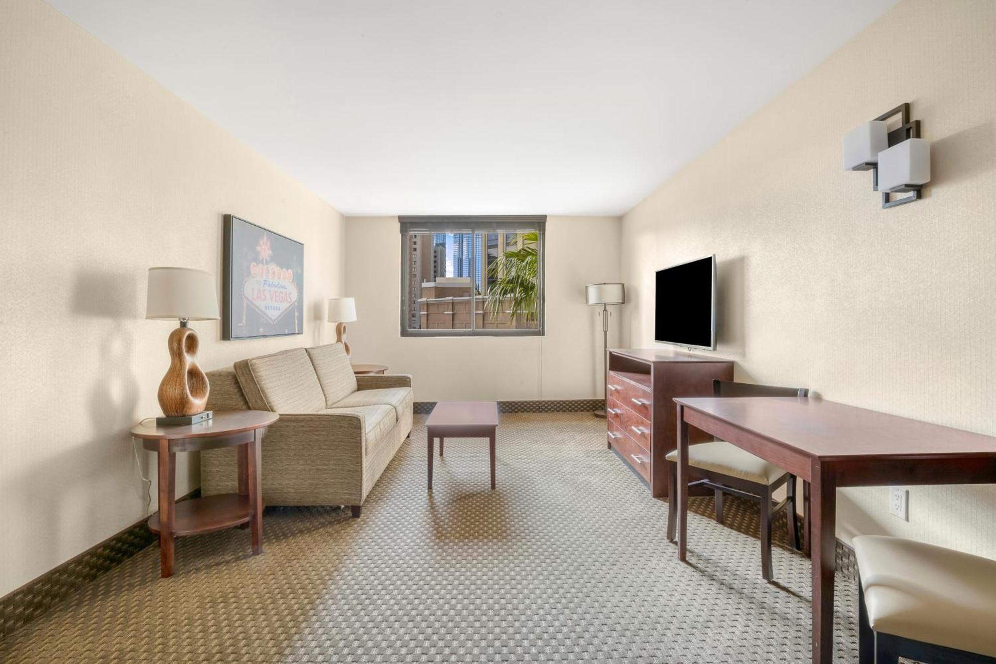 The Carriage House Hotel Las Vegas Exterior photo